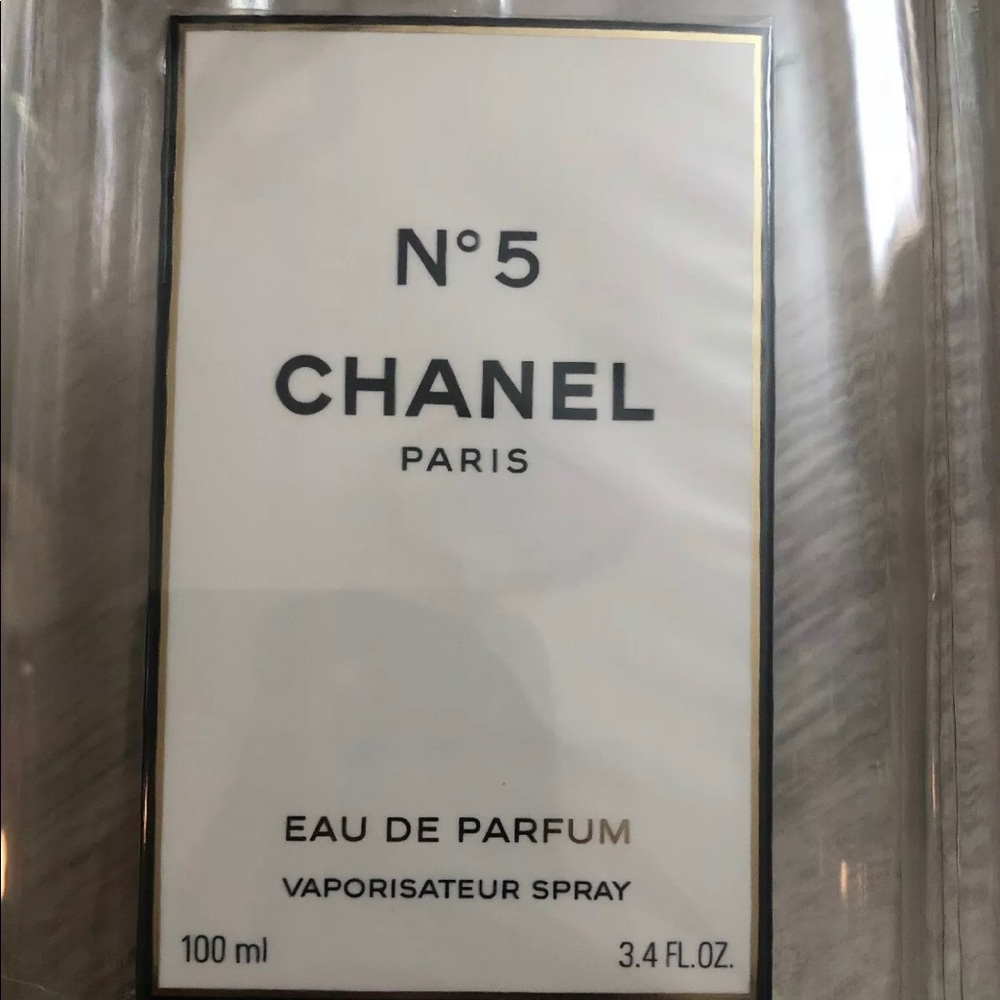 Chanel N05